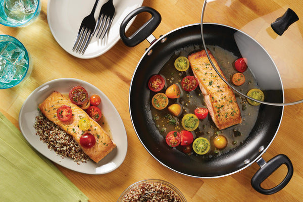 Seared Salmon in Lemon Wine Sauce – PotsandPans