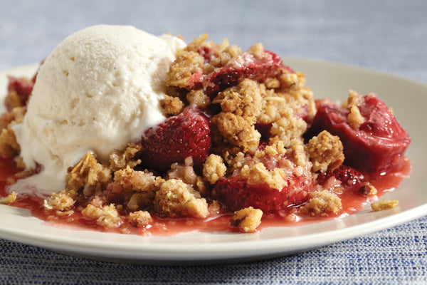 Strawberry Rhubarb Crisp &ndash; PotsandPans