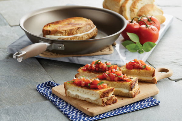Bruschetta Grilled Cheese &ndash; PotsandPans