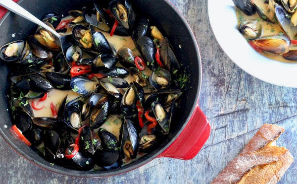Mussels in Coconut Chile Broth