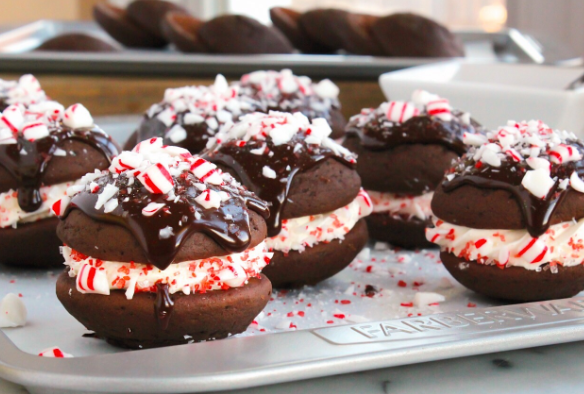 Peppermint Whoopie Pies