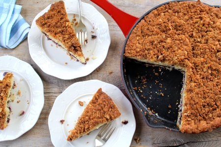 Blueberry Skillet Coffee Cake with Brown Sugar Oat Streusel