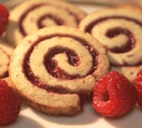 Raspberry Spiral Tea Snaps