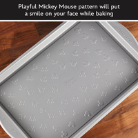 2-Piece Cake Pan and Cookie Pan Set