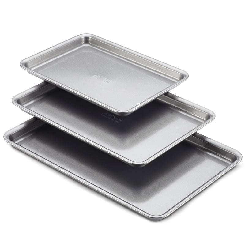 Circulon Total Nonstick Bakeware Set with Nonstick Cookie Sheet, Baking Pan  and Bread Pan - 6 Piece, Gray