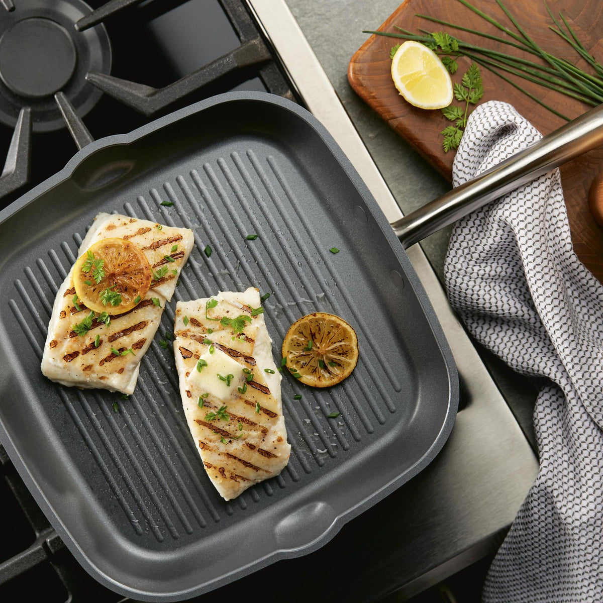 Accolade 11-Inch Square Grill Pan