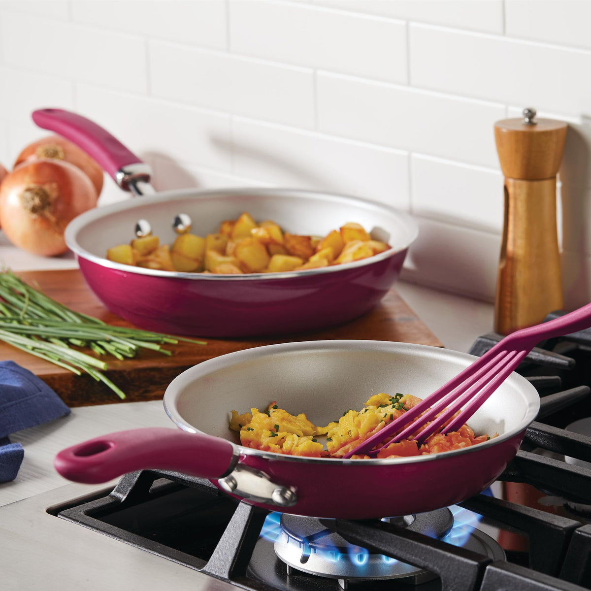 Create Delicious 9.5" and 11.75" Hard Anodized Nonstick Induction Frying Pan Set