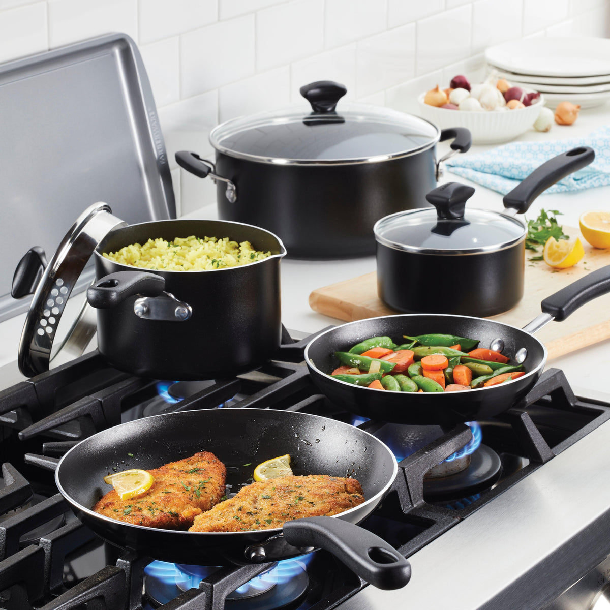 10.5 Quart Covered Stockpot