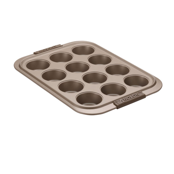 Advanced Covered Muffin Pan with Silicone Grips